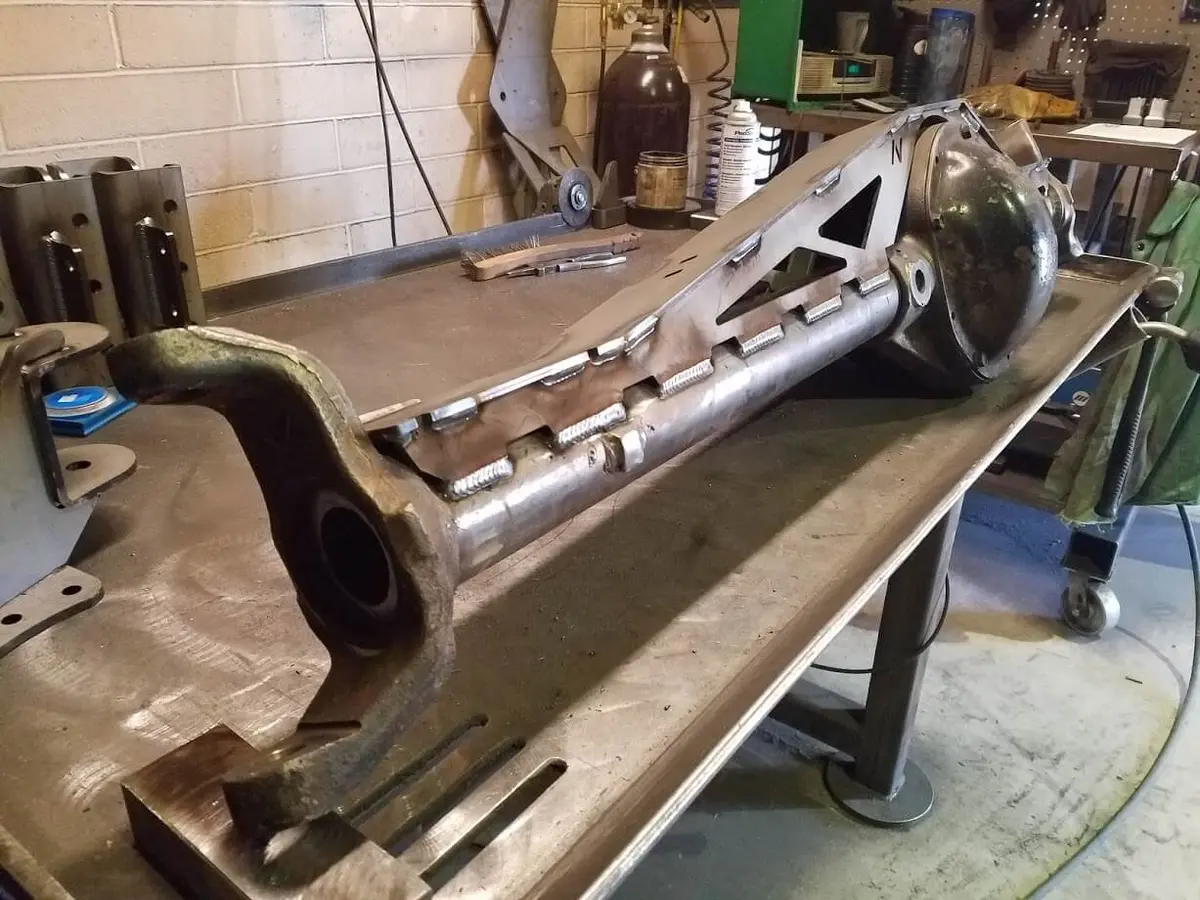 Full Width Ford High Pinion Dana 44 Truss 1