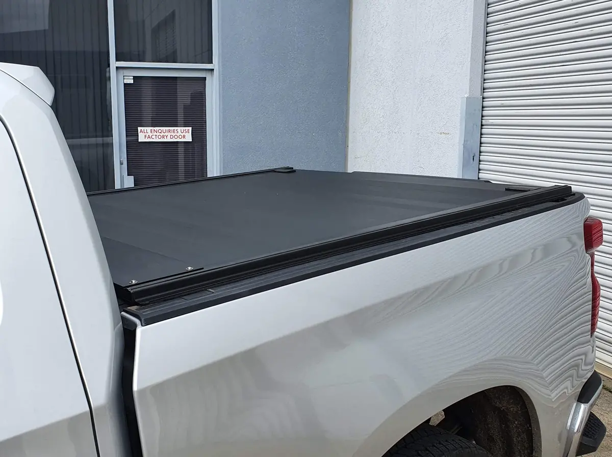 Chev Silverado 1500 2500 2014-2018 6.4Ft Manual Roller Shutter Cover Tonneau Hard Lid 1