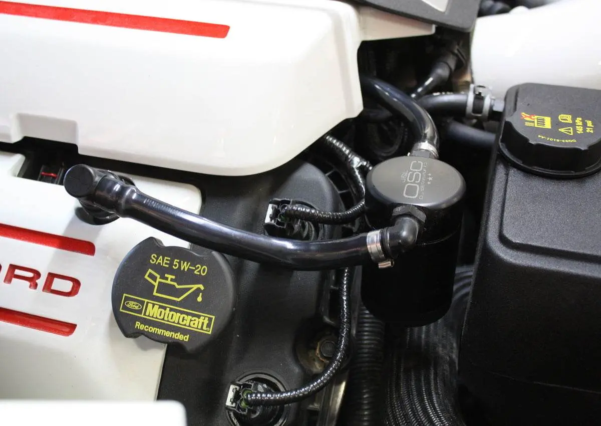 J&L Oil Separator 3.0 Passenger Side, Black Anodized 1