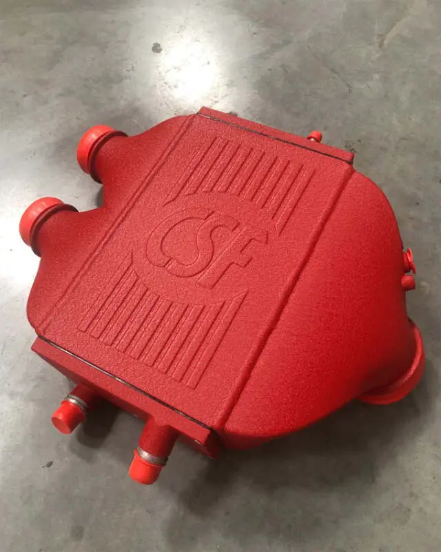 Csf 2014+ Bmw M3/M4 (F8x) Top Mount Charge-Air-Cooler - Crinkle Red 1