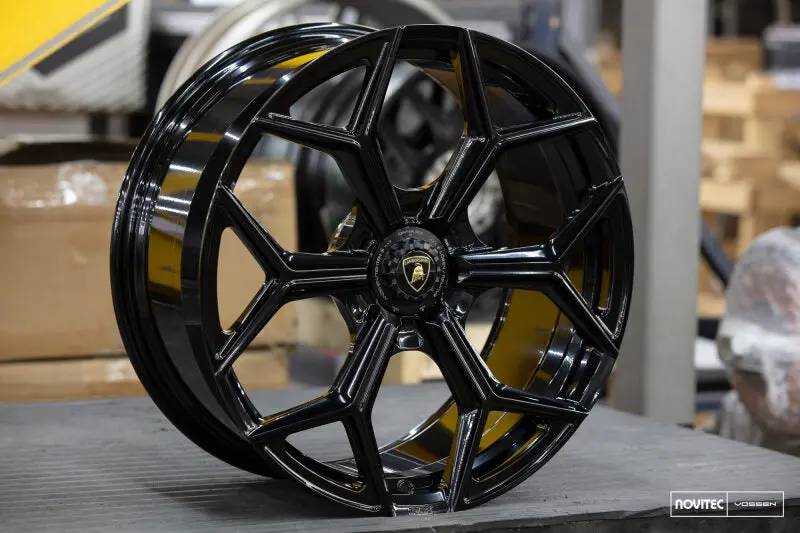 Vossen X Novitec Nl4-Cl 20X9in - Centerlock - Et24 - Gloss Black Lamborghini Aventador Front Wheel 1