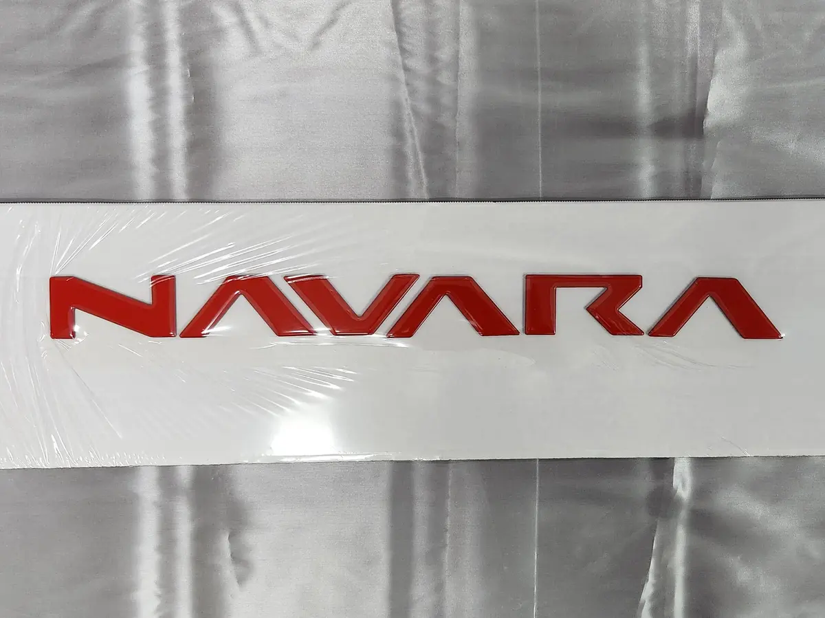 Signature-Line Adhesive Tailgate Inserts For Navara Np300 D23 2021+ 1
