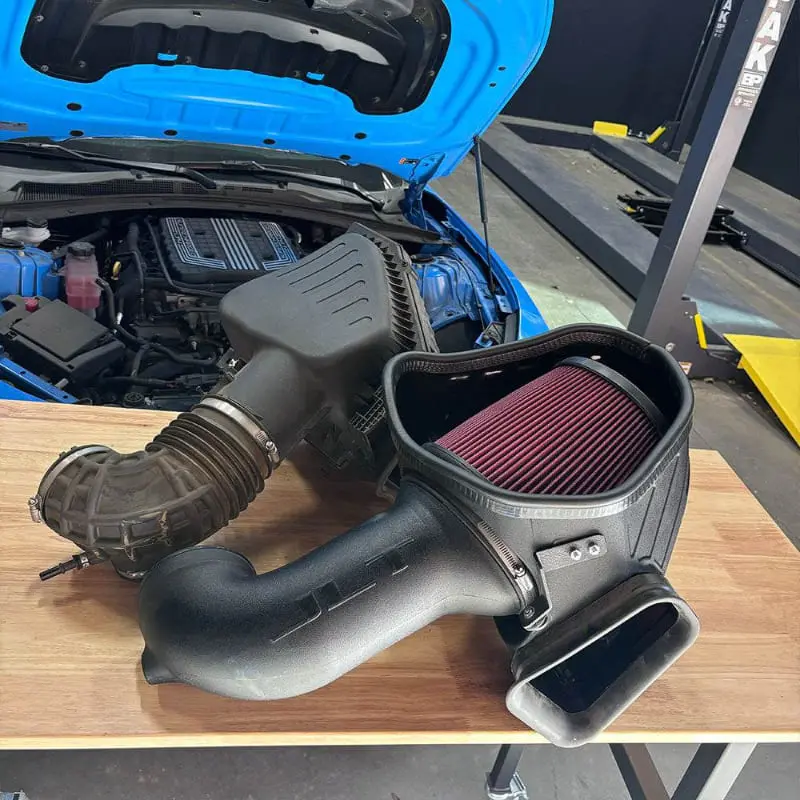Jlt Cold Air Intake For 2017-2024 Camaro Zl1 6.2L 2