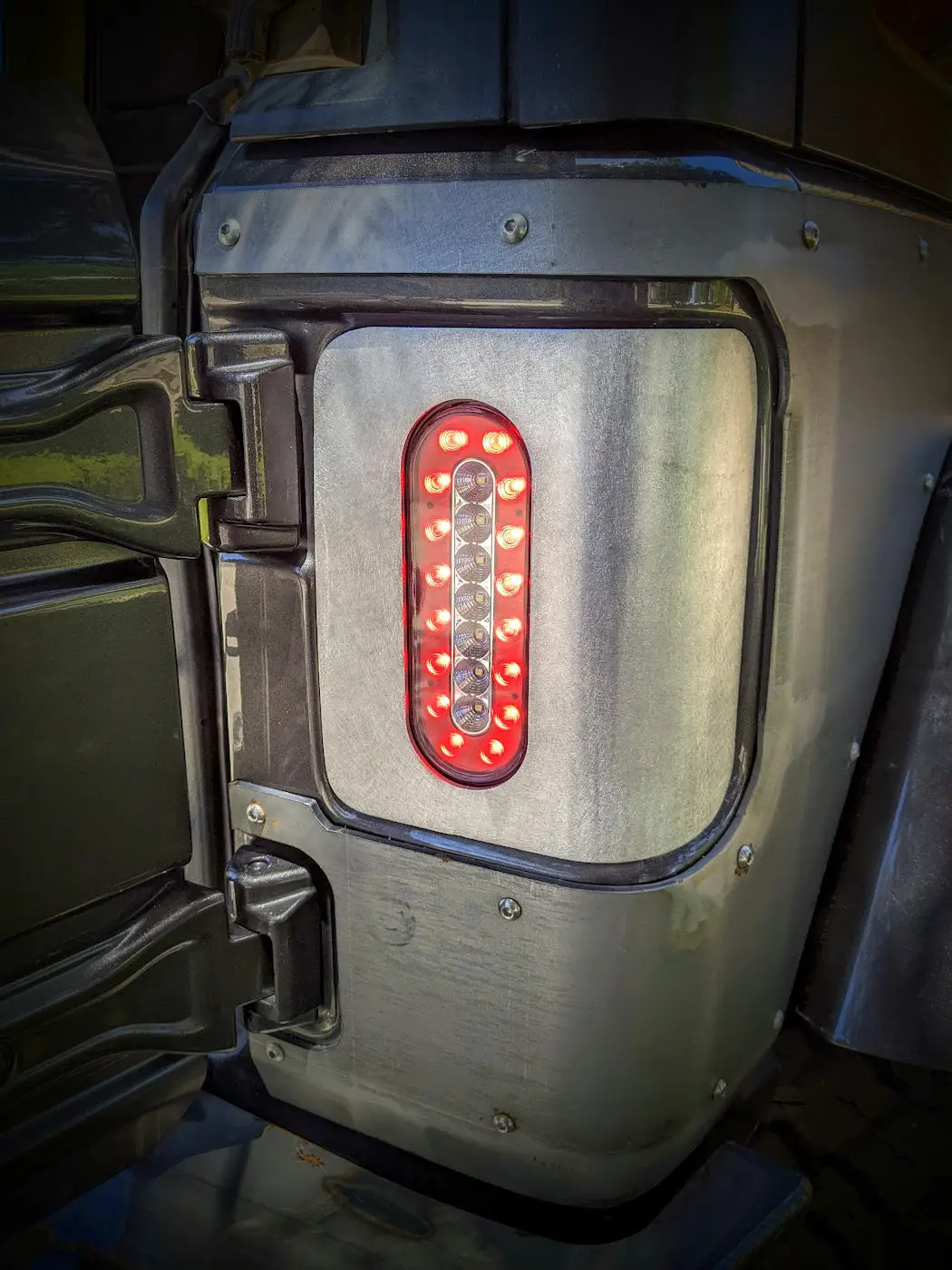 Jl Flush Mount Aluminum Led Tail Lamp [Oval] 1