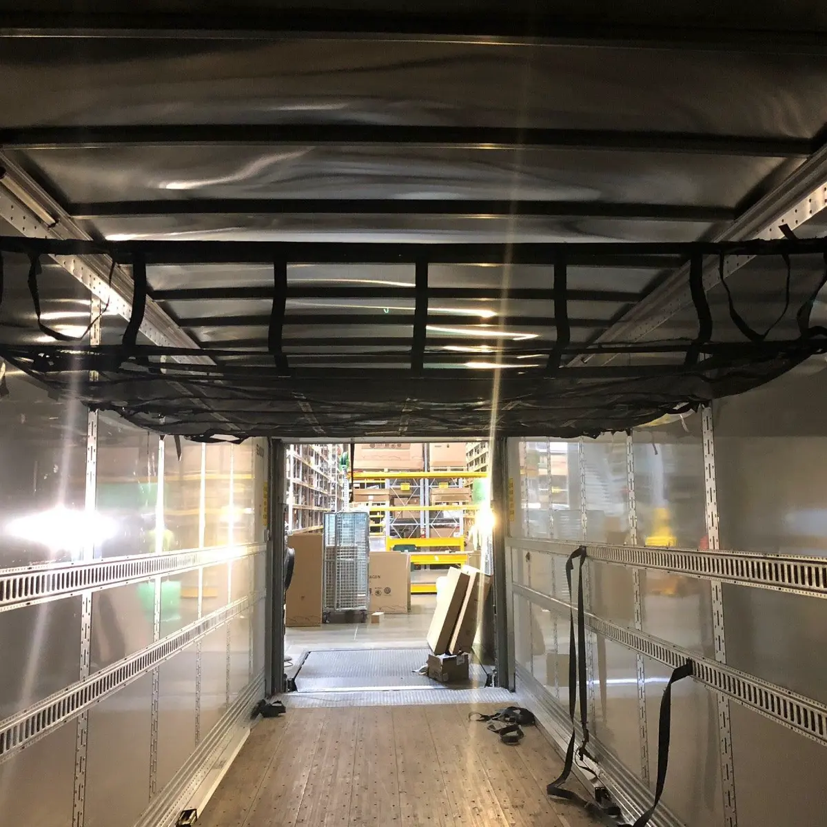 Semi Tractor Trailer Shelf Net 1