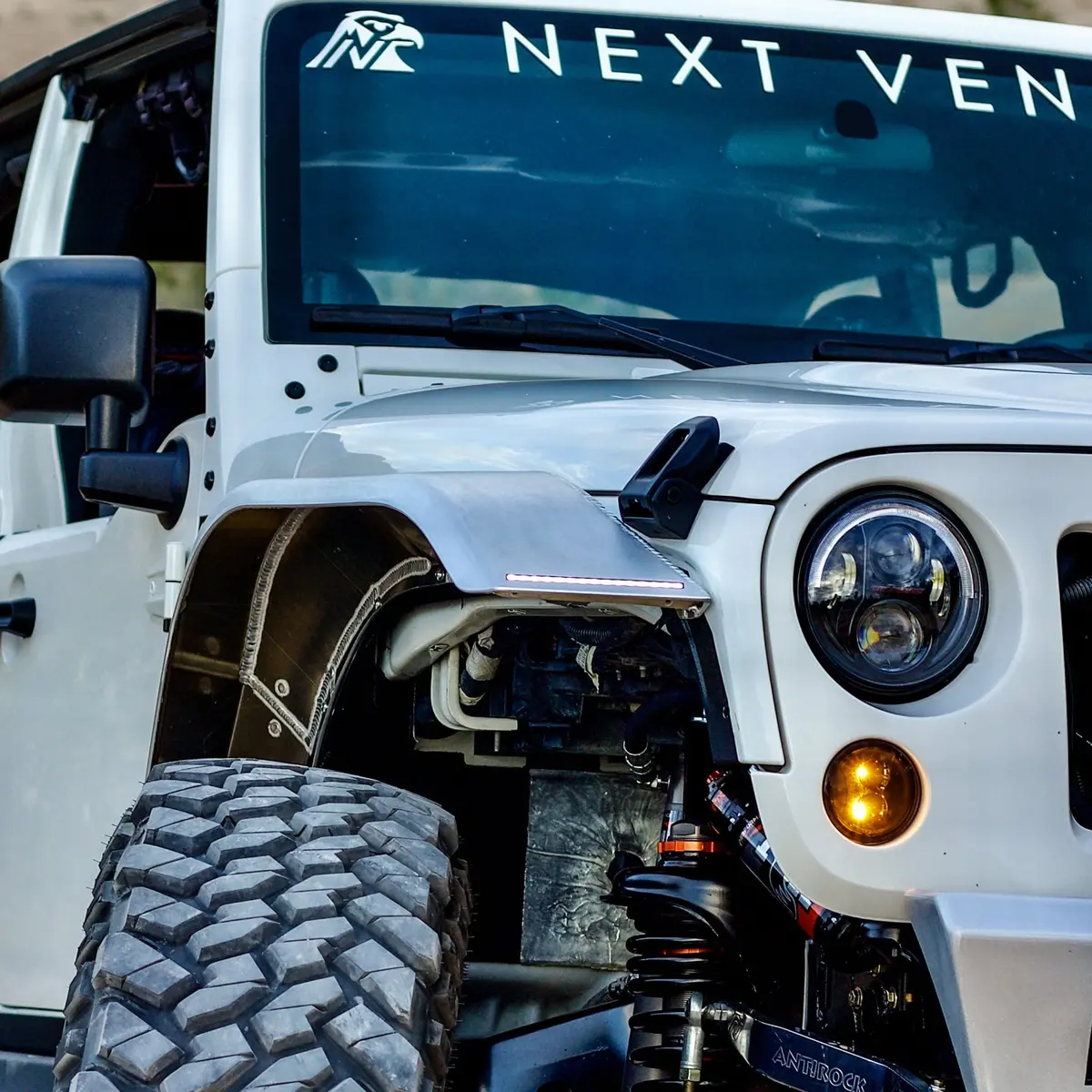 Jk Aluminum High Line Fender Flares (Front) 1