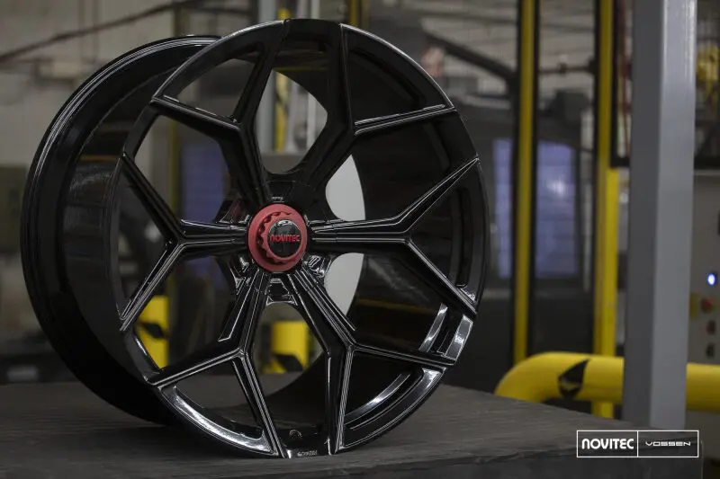 Vossen X Novitec Nl4-5L 23X12in - 5X130 Bp - Et15 - Gloss Black Lamborghini Urus Rear Wheel 1