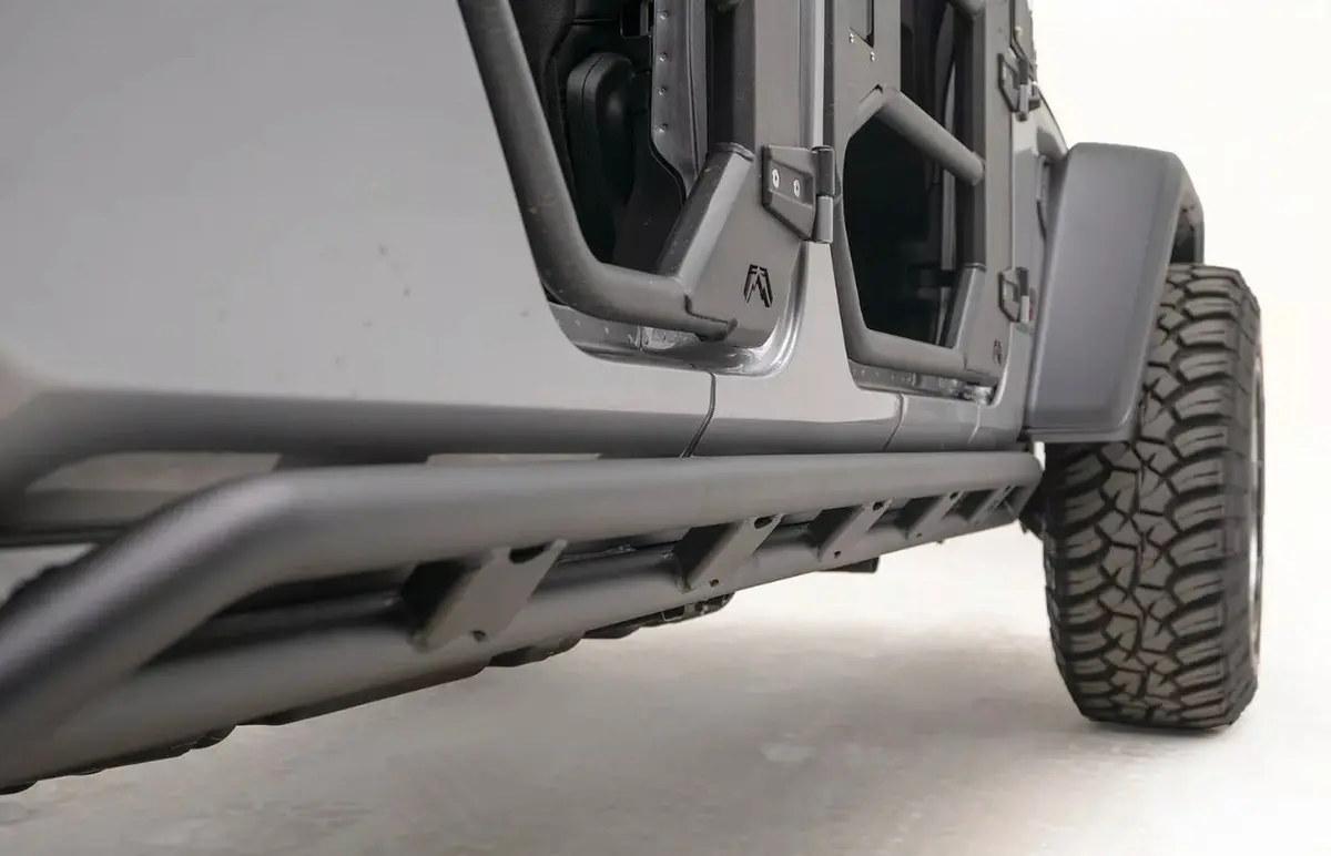 Jt Gladiator Heavy Duty Rock Sliders 1
