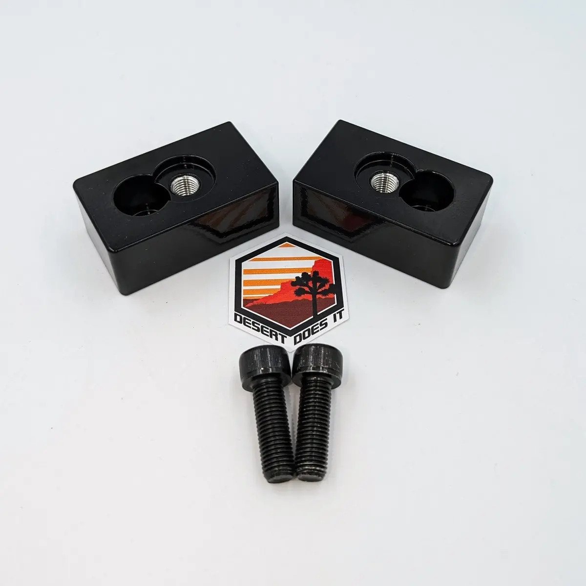 Nissan Front Seat Jackers® (Frontier And Xterra) 1