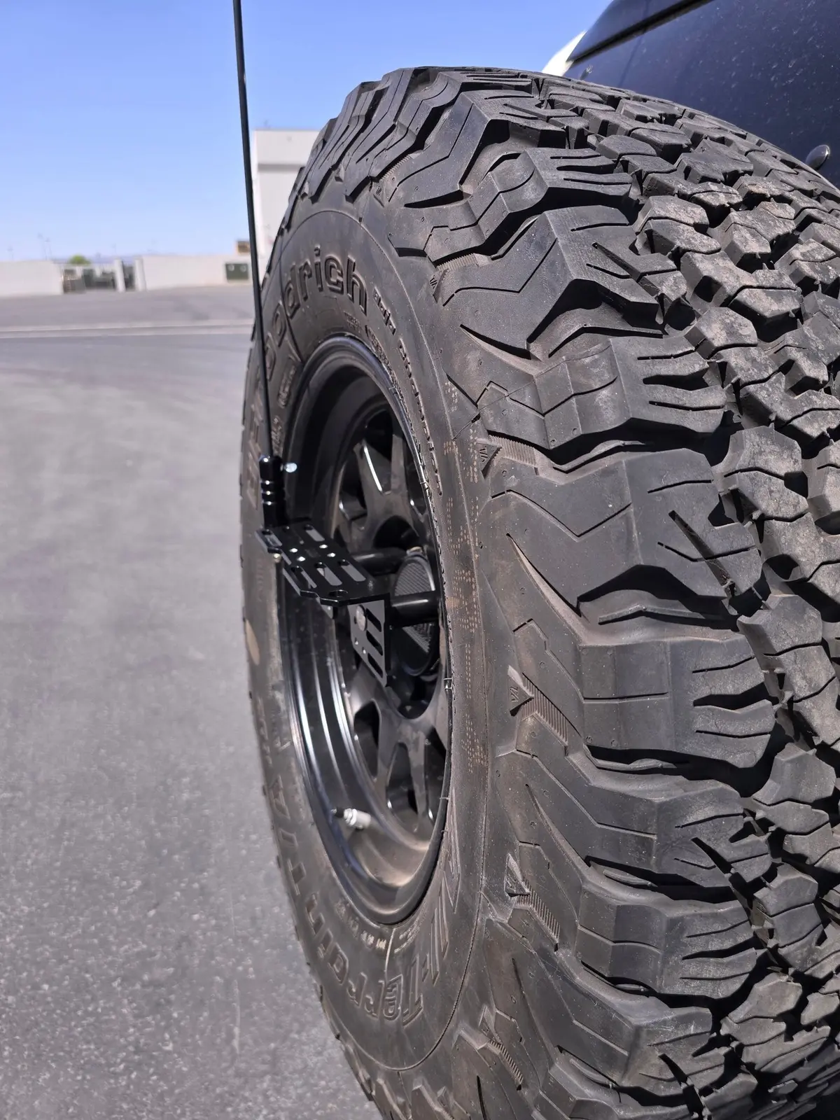 Toyota Spare Tire Molle (Fj Cruiser) 1